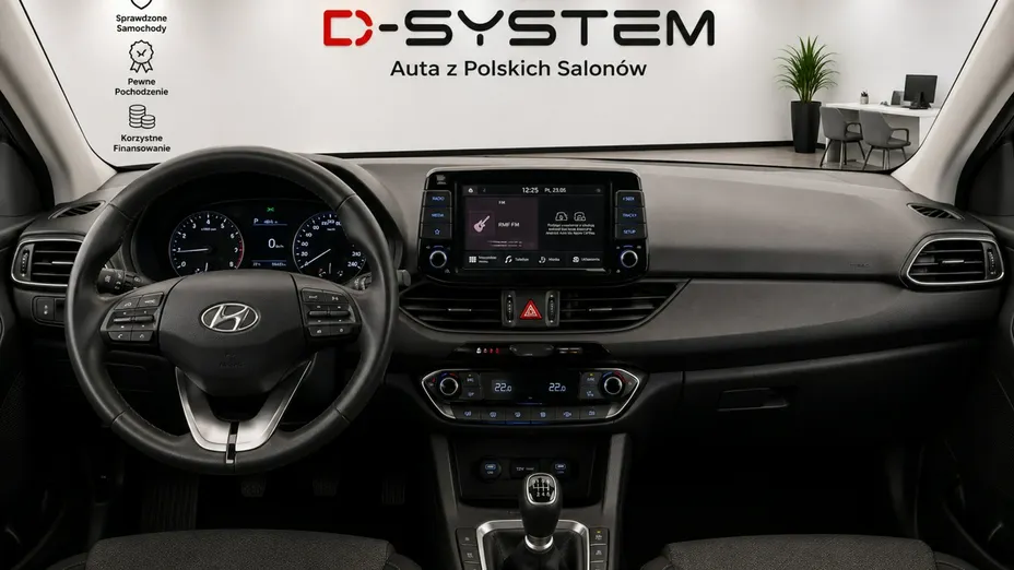 HYUNDAI i30 -