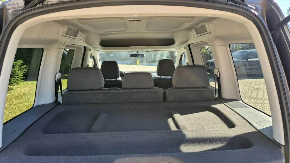 VOLKSWAGEN Caddy -