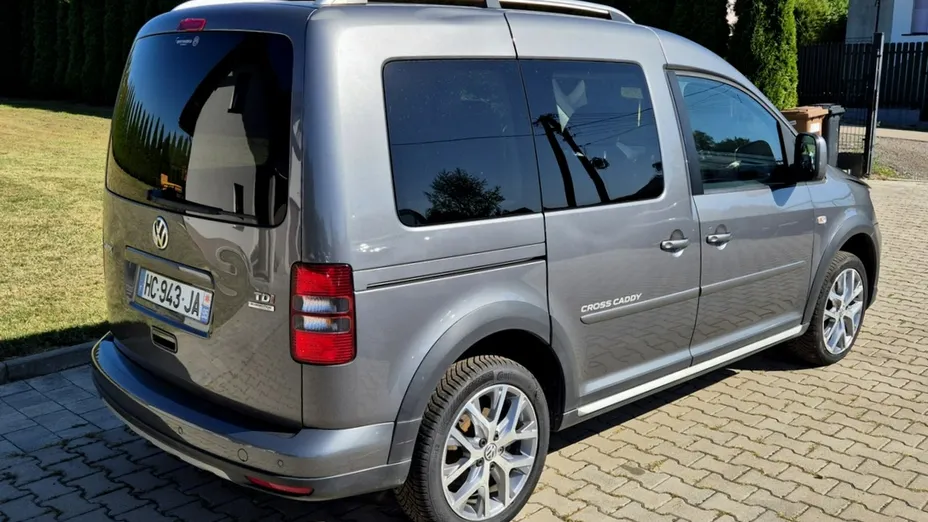 VOLKSWAGEN Caddy -
