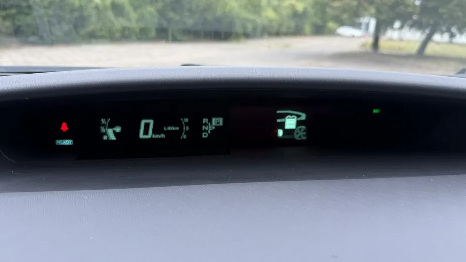 TOYOTA Prius -