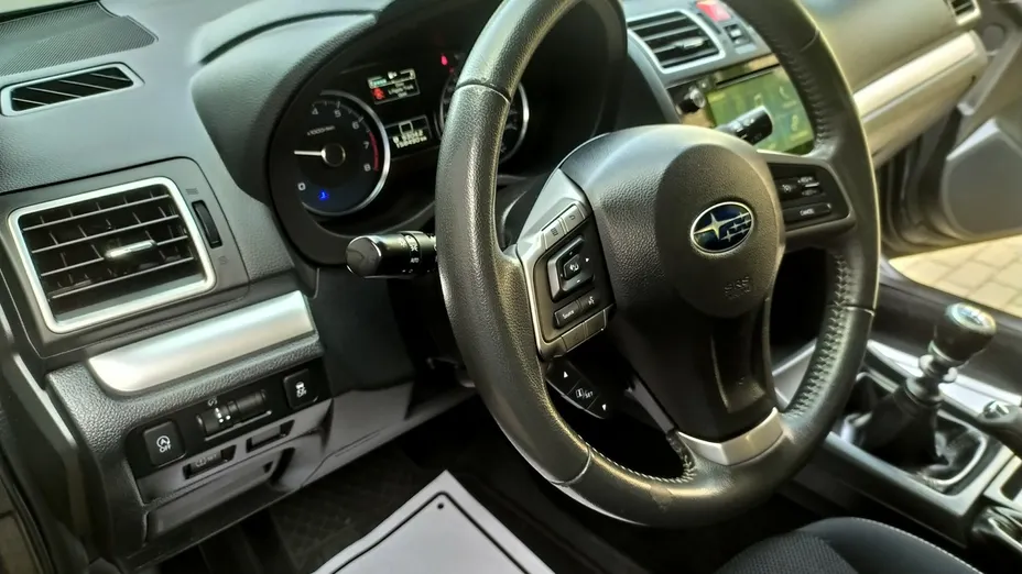 SUBARU XV -