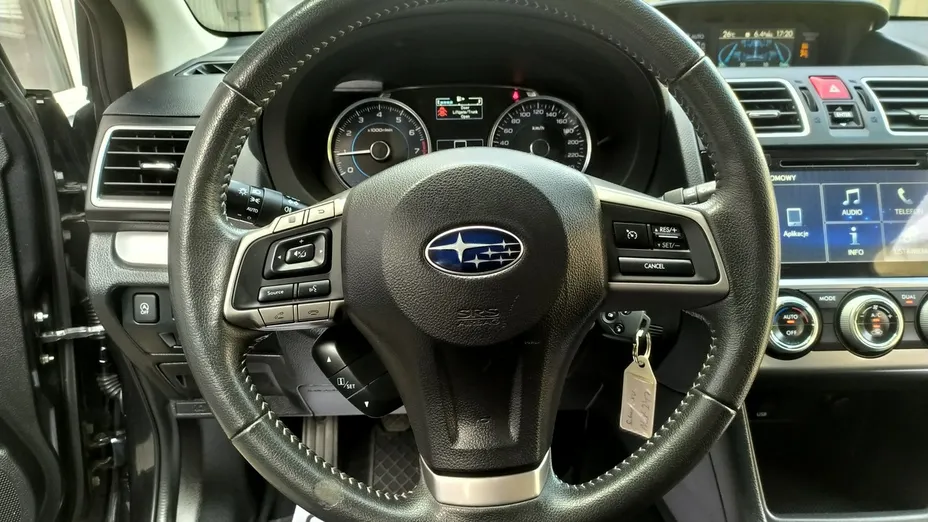 SUBARU XV -