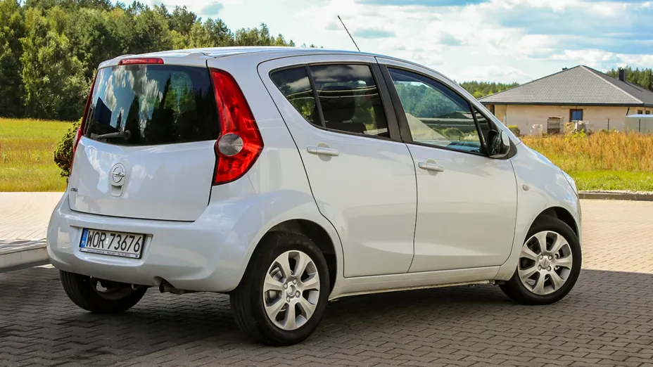 OPEL Agila -