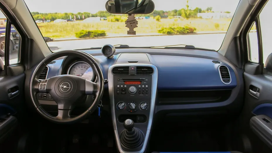 OPEL Agila -
