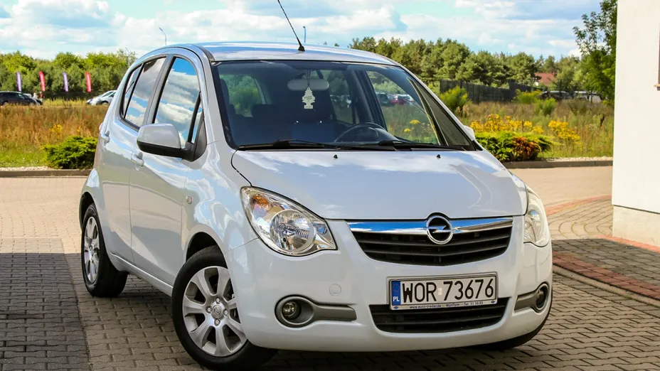 OPEL Agila -