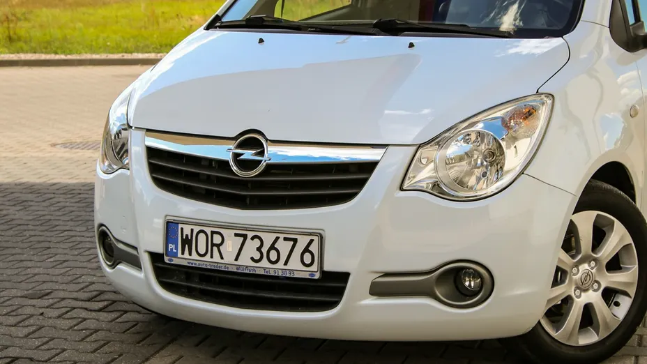 OPEL Agila -