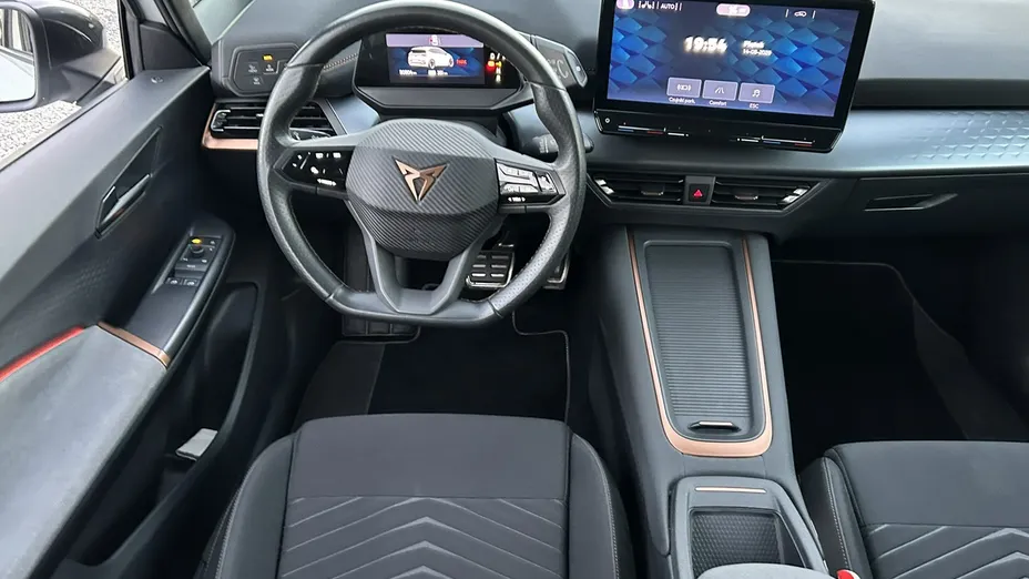 CUPRA Born -