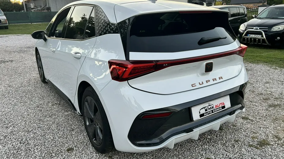CUPRA Born -
