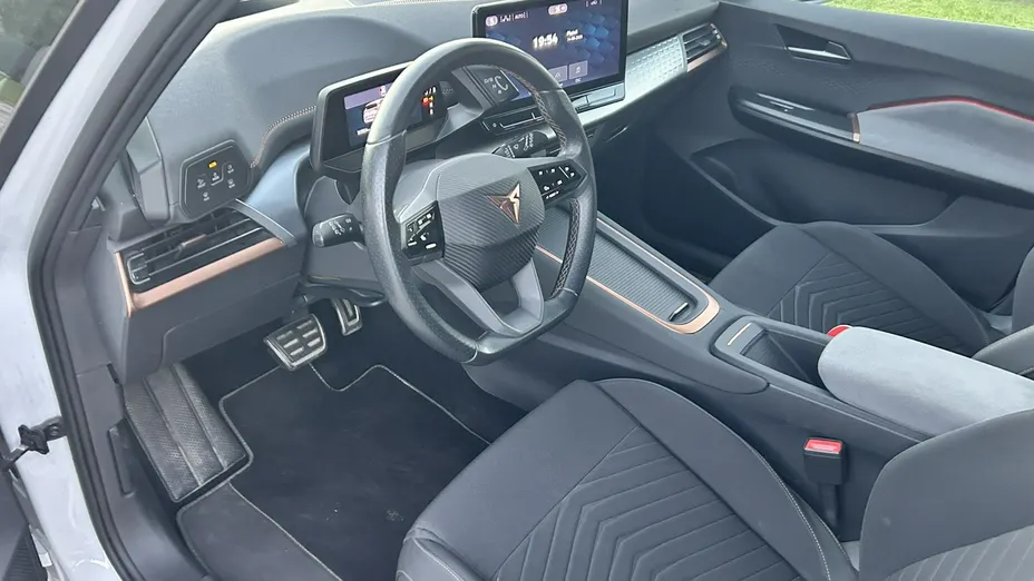 CUPRA Born -