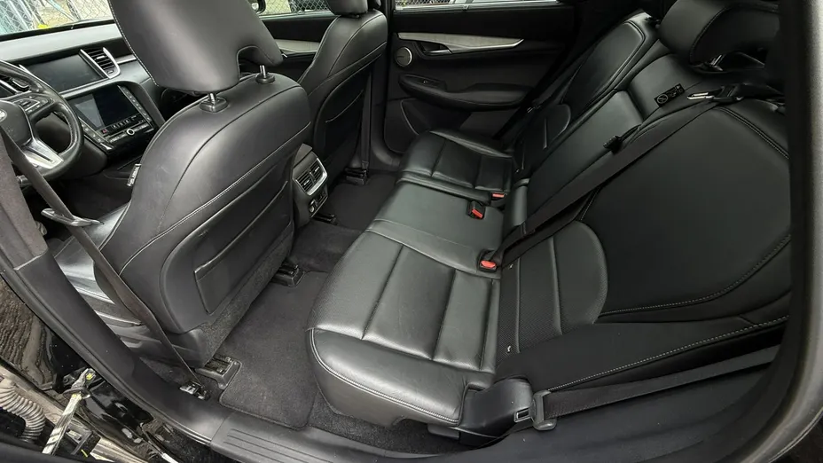 INFINITI QX50 -