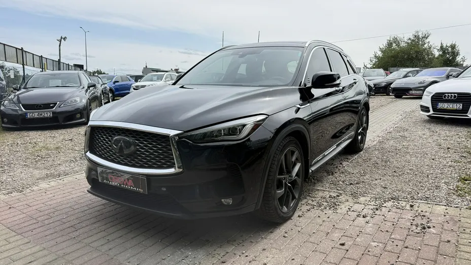 INFINITI QX50 -