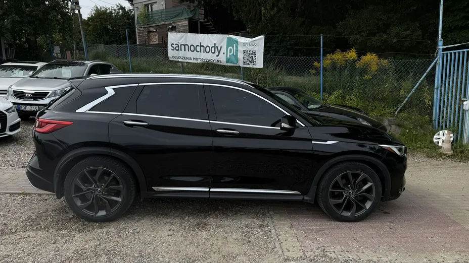 INFINITI QX50 -