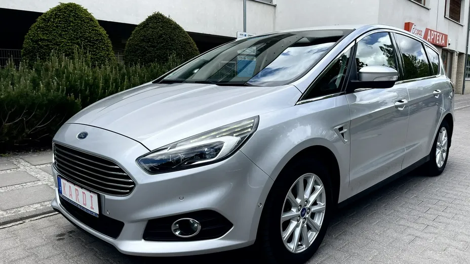 FORD S-MAX -