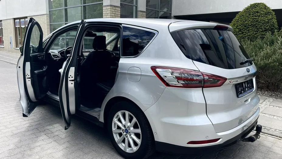 FORD S-MAX -