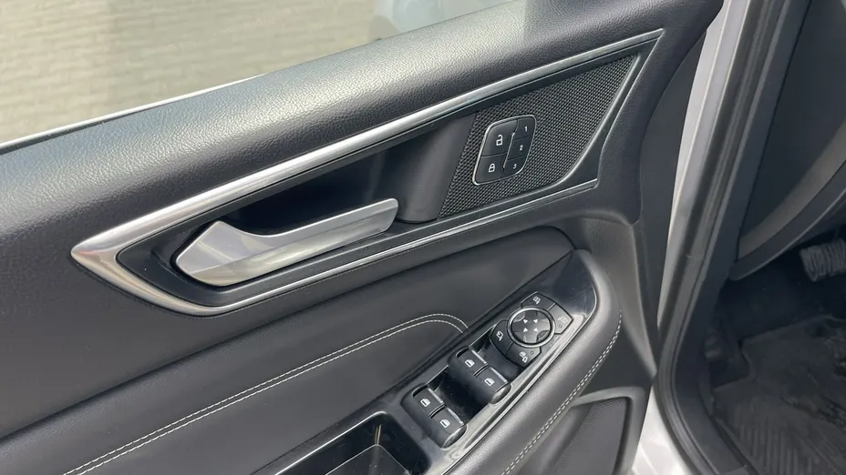 FORD S-MAX -