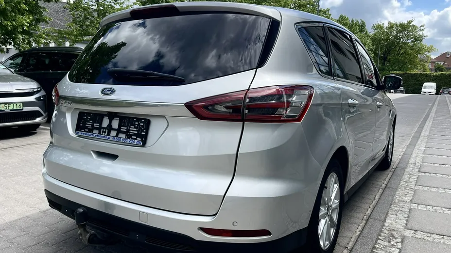 FORD S-MAX -