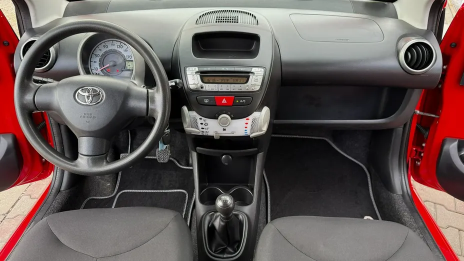 TOYOTA Aygo -