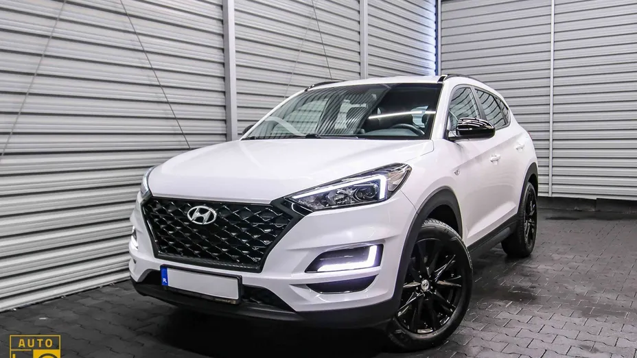 HYUNDAI Tucson -