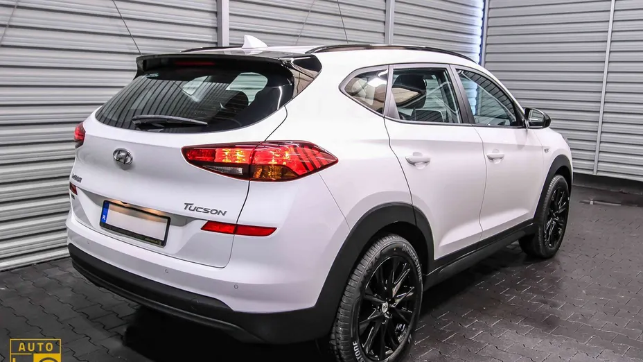 HYUNDAI Tucson -