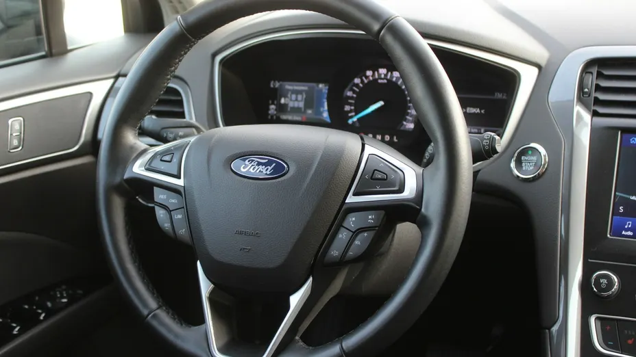 FORD Mondeo -
