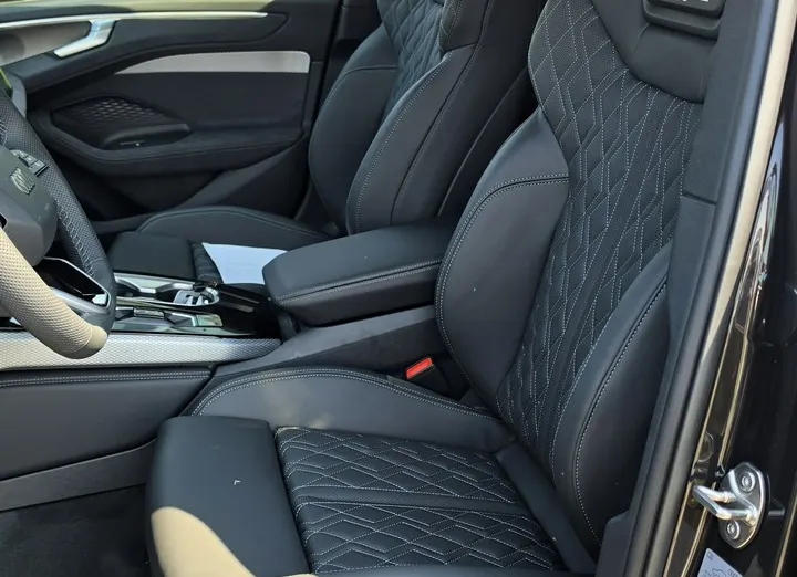 AUDI A6 Avant -