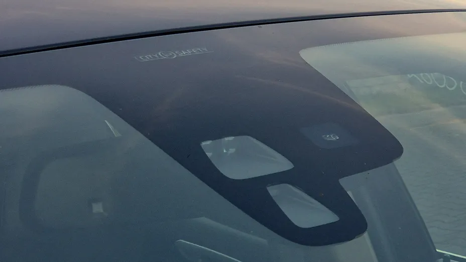 VOLVO XC60 -