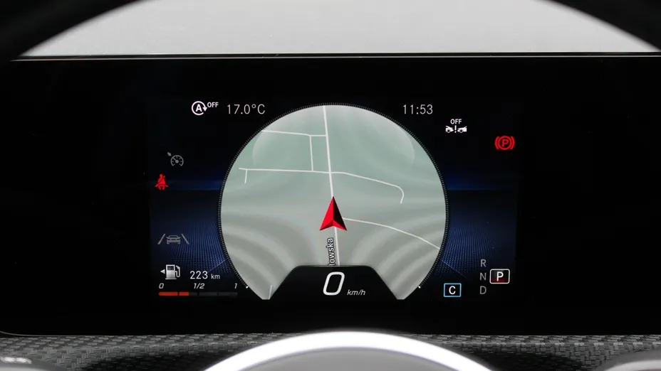 MERCEDES-BENZ CLA -
