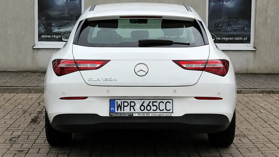 MERCEDES-BENZ CLA -