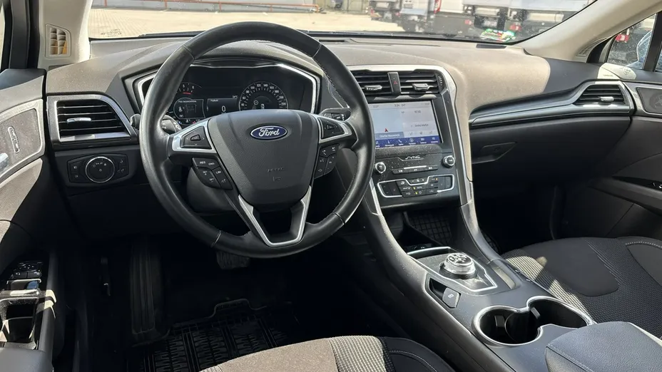 FORD Mondeo -