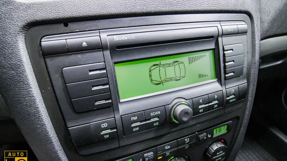 SKODA Octavia -
