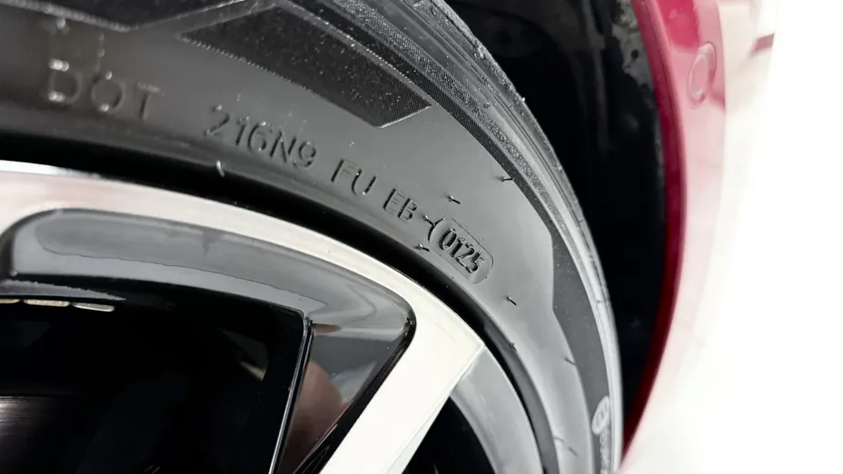 PEUGEOT 508 -