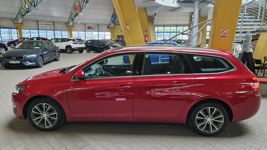 PEUGEOT 308 -