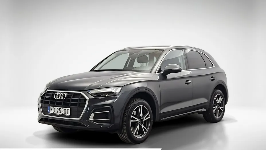 AUDI Q5 -