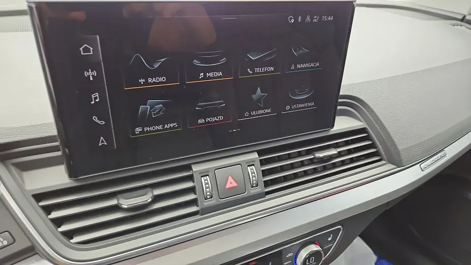 AUDI Q5 -