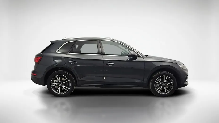 AUDI Q5 -