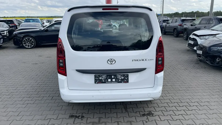TOYOTA Proace City Verso -