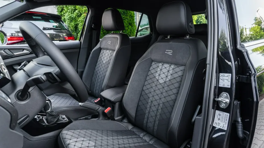 VOLKSWAGEN T-Cross -
