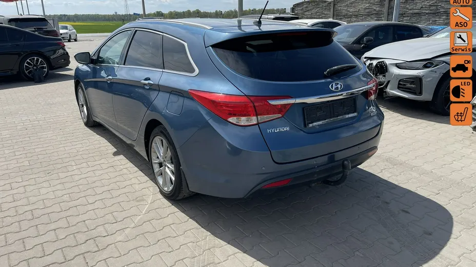 HYUNDAI i40 -