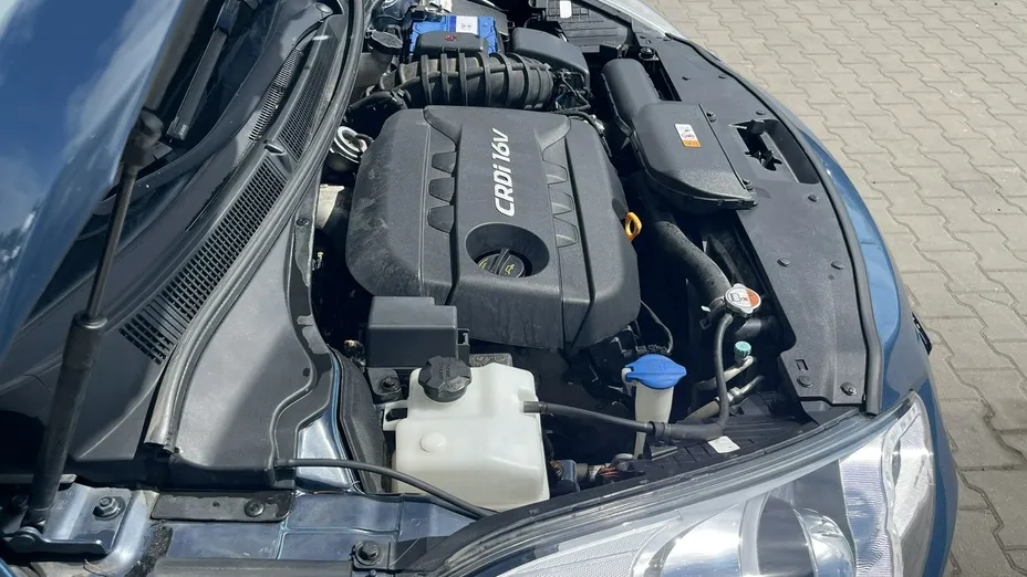 HYUNDAI i40 -