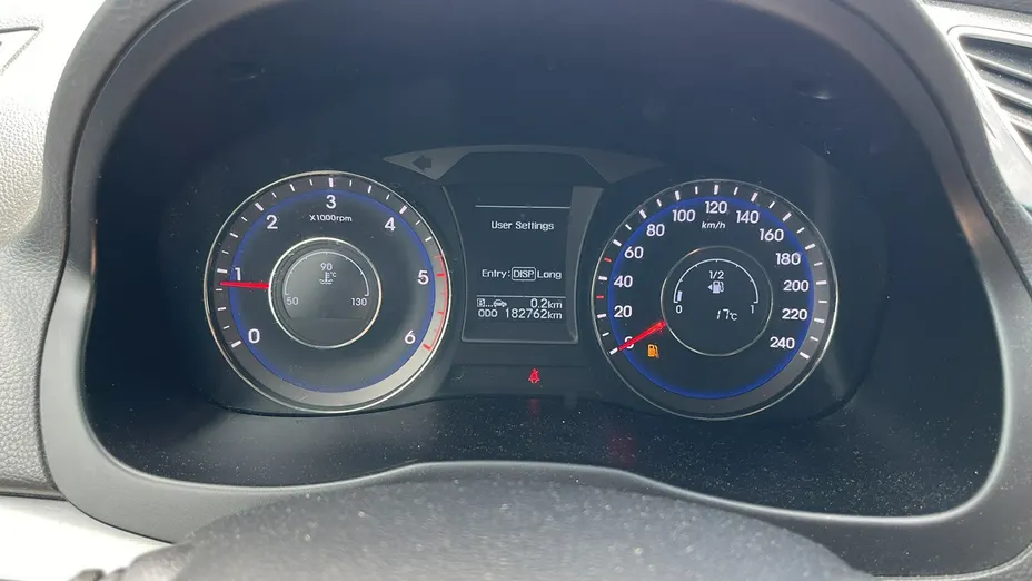 HYUNDAI i40 -