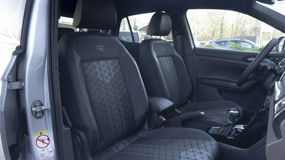 VOLKSWAGEN T-Cross -