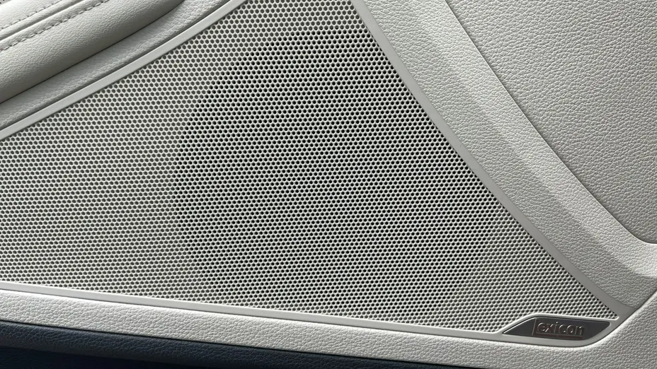 Genesis G80 -