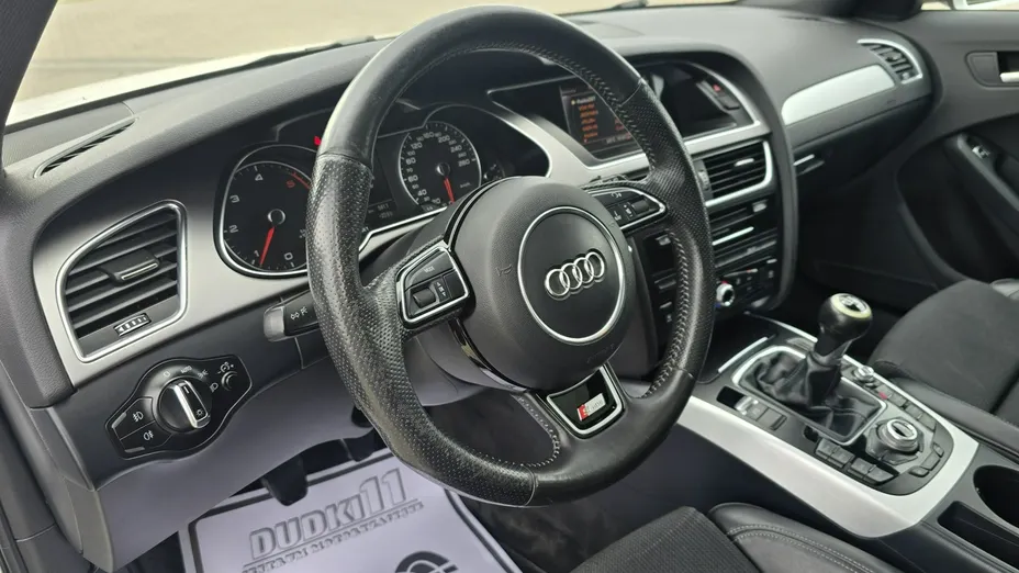 AUDI A4 Avant -