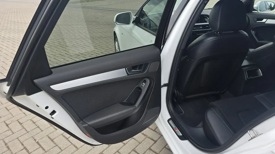 AUDI A4 Avant -
