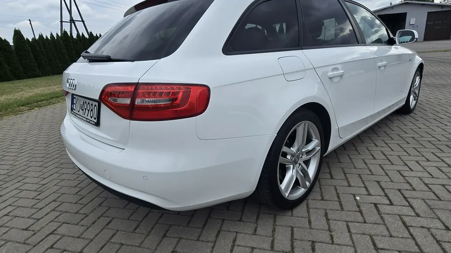 AUDI A4 Avant -