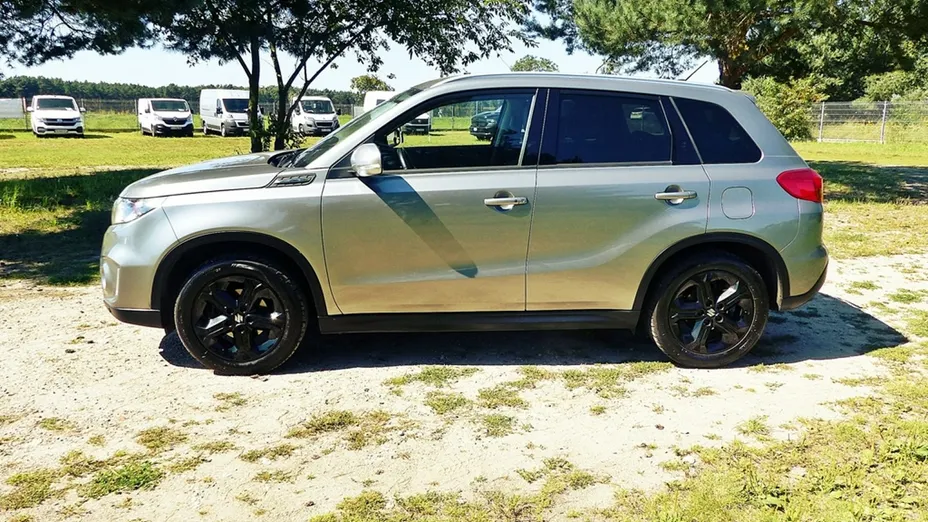 SUZUKI Vitara -