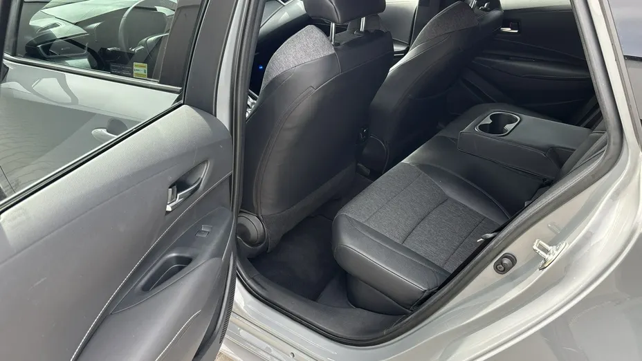 TOYOTA Corolla -
