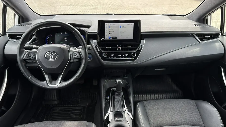 TOYOTA Corolla -