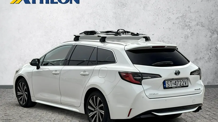 TOYOTA Corolla -