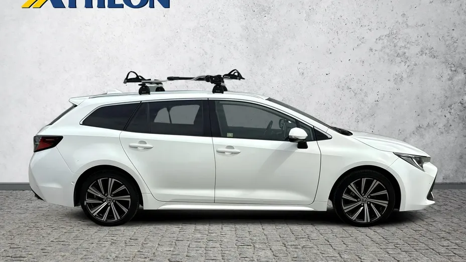 TOYOTA Corolla -